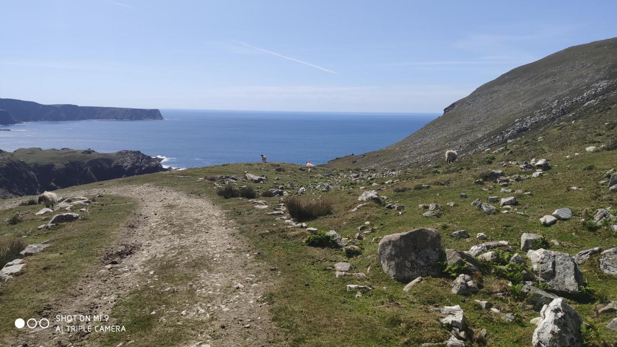 John Eoinin'S Bar And Accommodation Glencolumbkille Exterior foto