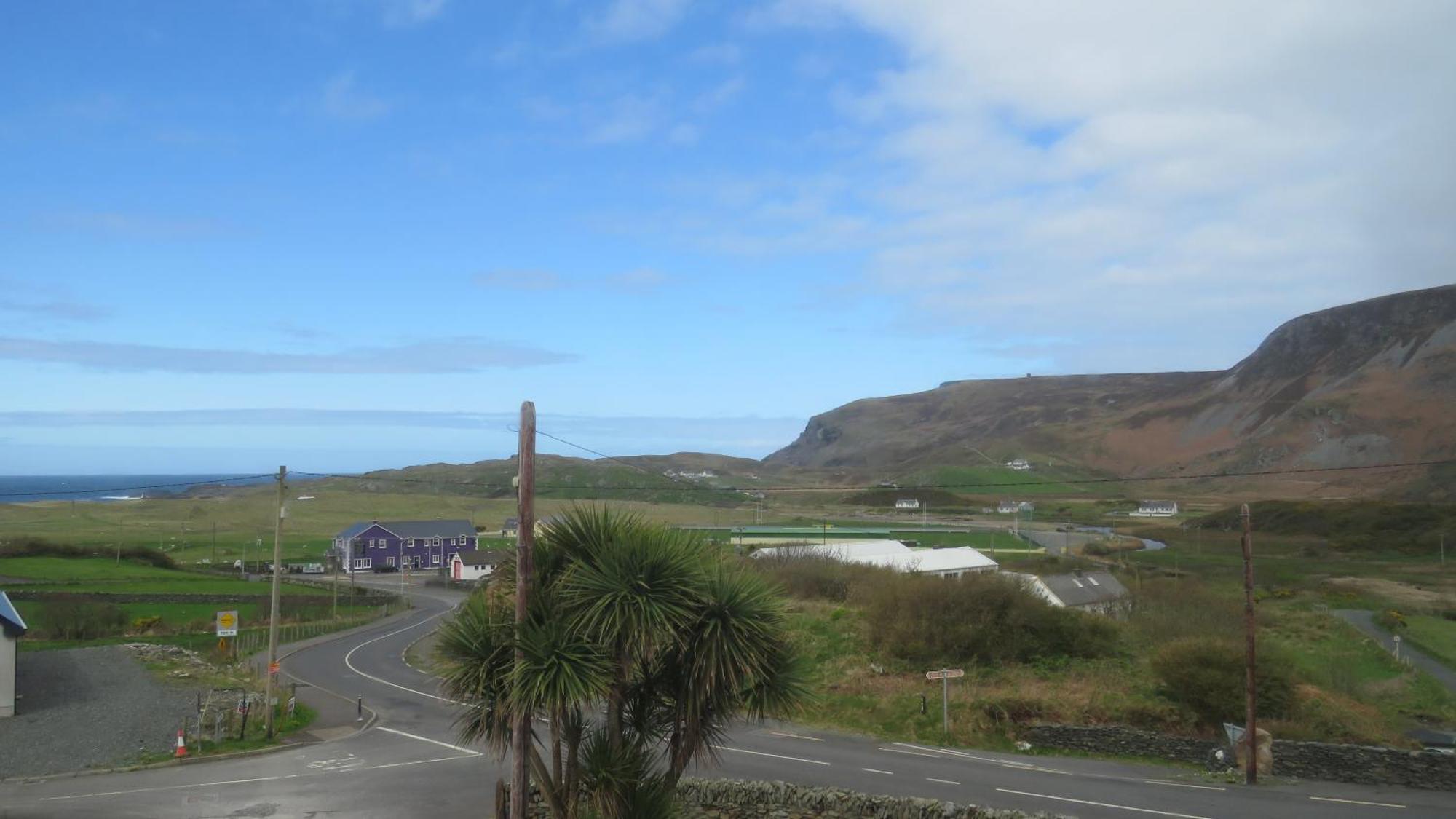 John Eoinin'S Bar And Accommodation Glencolumbkille Exterior foto